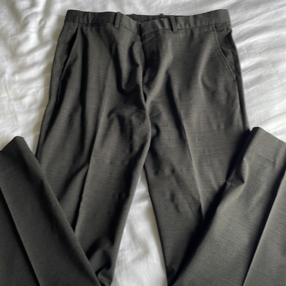 Theory dress pants. Great condition. Size 31 - Picture 2 of 4